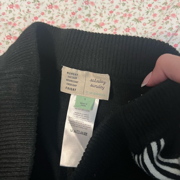 Anthropologie Knit Joggers - Picture 2 of 3